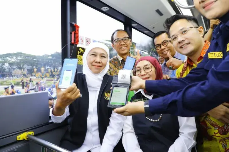Kado HUT RI, Khofifah Gratiskan Trans Jatim Sehari Penuh 17 Agustus 2026