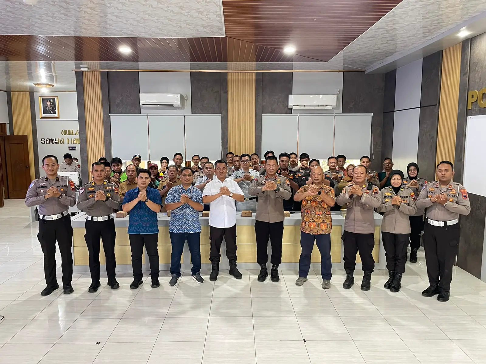 Puslitbang Polri Tinjau Strategi Pemolisian Modern dan Edukasi Lalu Lintas di Polres Pekalongan