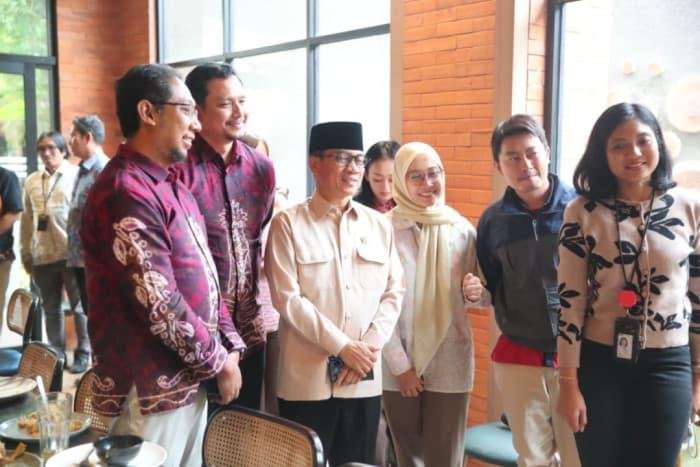 Tak Ada Lagi Desa Tanpa Air Bersih dan MCK, Mendes Yandri Dorong Kolaborasi CSR