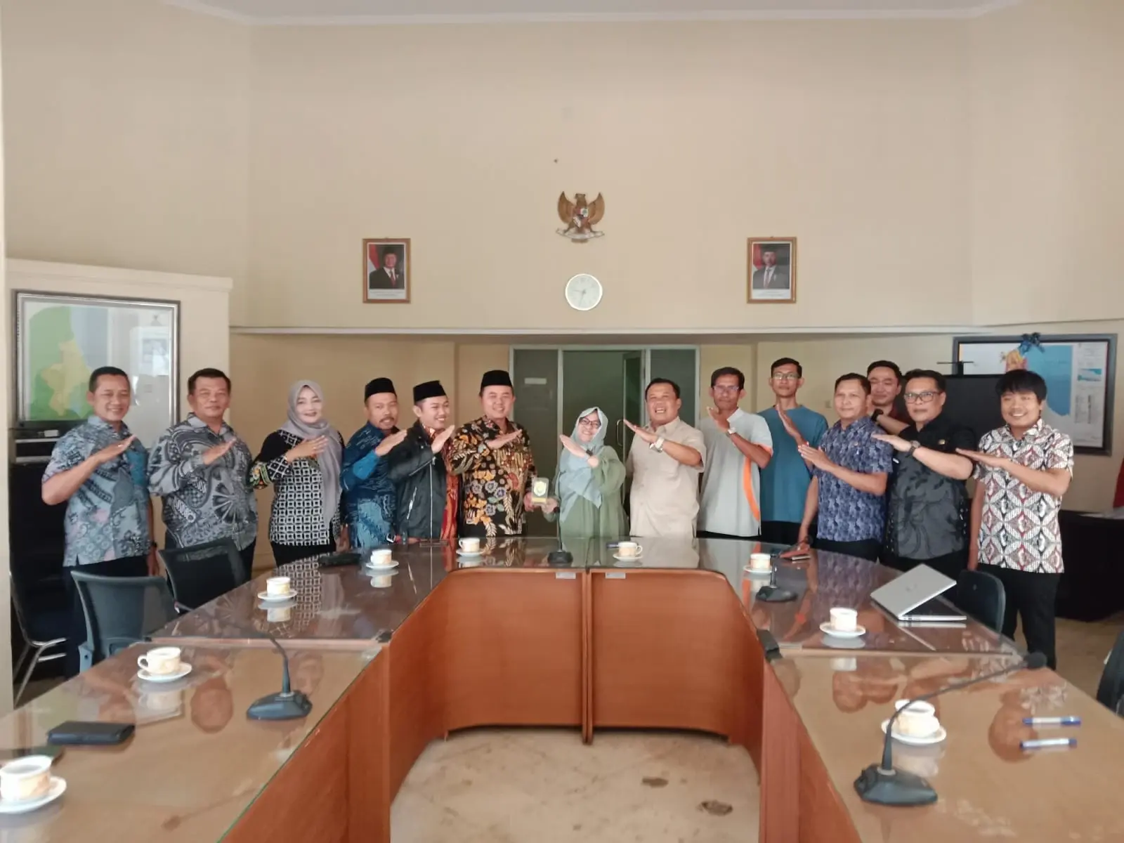 Kolaborasi Antardaerah, DPRD Kendal Studi Pelayanan Publik Perizinan Digital di Kota Cirebon