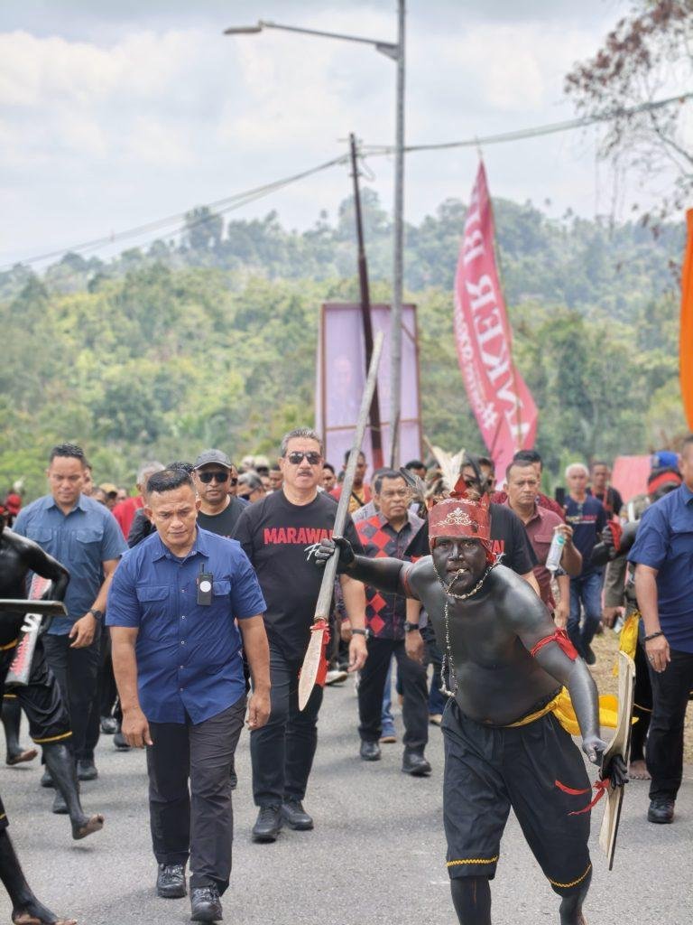 Gubernur Hendrik Lewerissa: Festival Marawai Harus Jadi Jembatan Budaya dan Ekonomi
