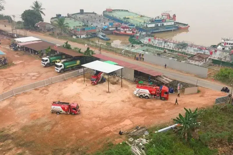 Sungai Kapuas Surut, Pertamina Optimalkan Fasilitas Tayan Jaga Pasokan BBM di Sintang