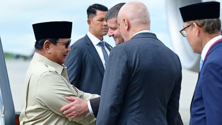 Presiden Prabowo Jadi Tamu Kehormatan Utama EEF ke-11, Disambut Hangat Mahasiswa Indonesia di Vladivostok