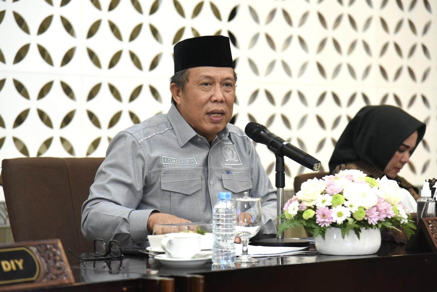 Komisi VIII DPR Minta Kemenhaj Susun Standar Layanan dan Biaya Manasik KBIHU