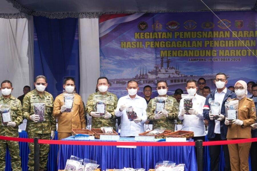 Lindungi Generasi Muda, Pemerintah Musnahkan 4.364 Vape Mengandung Narkotika di Lampung